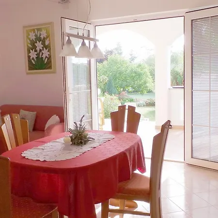 In Pula/istrien 17418 Apartament