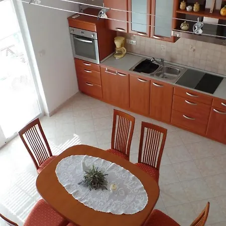 Apartament In Pula/istrien 17418 Muntić