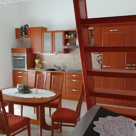 In Pula/istrien 17418 Apartament Muntić