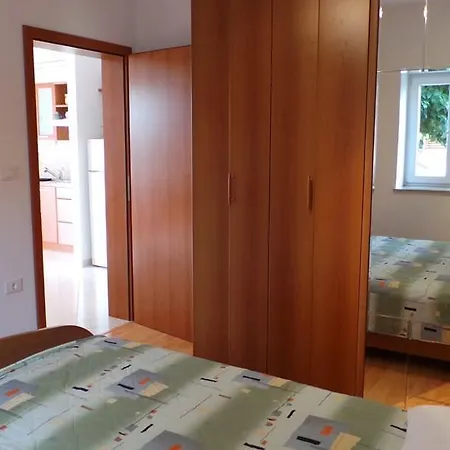 Apartmán In Pula/istrien 17418 Muntić
